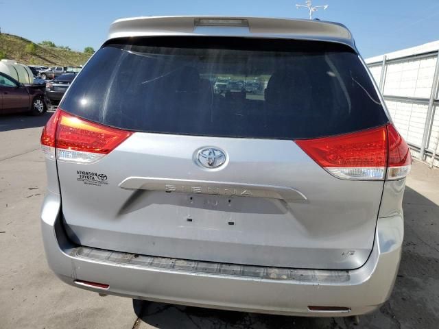 2011 Toyota Sienna LE