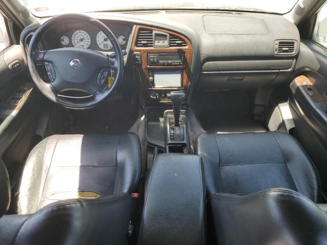 2002 Nissan Pathfinder LE