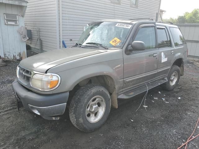 2000 Ford Explorer XLT