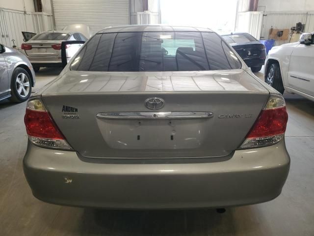 2005 Toyota Camry LE