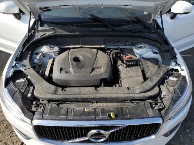 2018 Volvo XC60 T5 Momentum