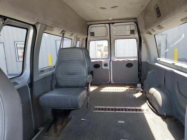 2007 Ford Econoline E350 Super Duty Wagon