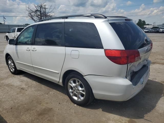 2005 Toyota Sienna XLE