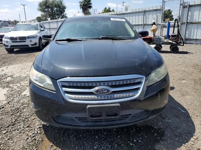 2011 Ford Taurus SEL