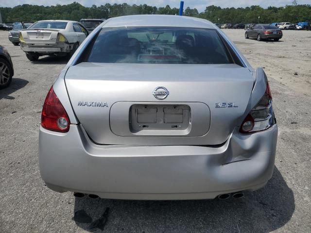 2004 Nissan Maxima SE