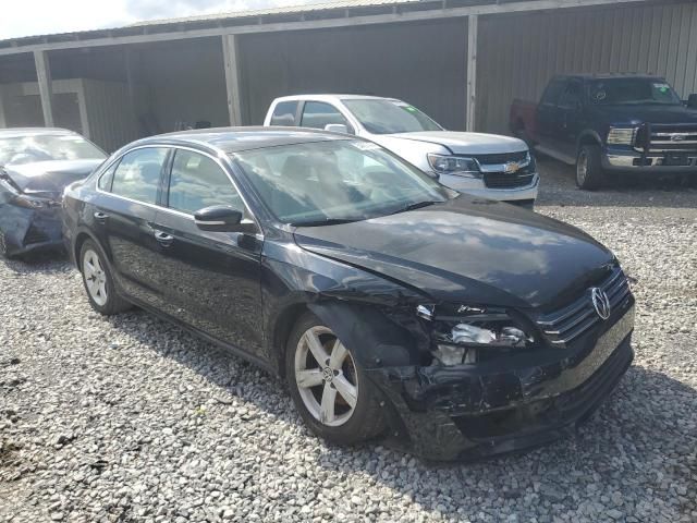 2014 Volkswagen Passat SE