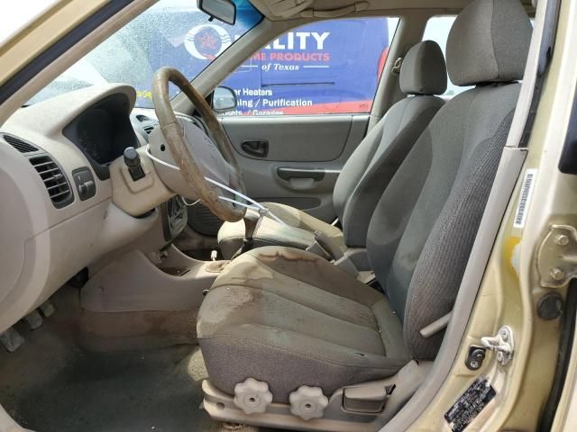 2001 Hyundai Accent GL