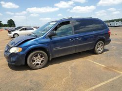 Salvage cars for sale from Copart Longview, TX: 2001 Dodge Grand Caravan EX