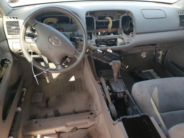 2004 Toyota Camry LE