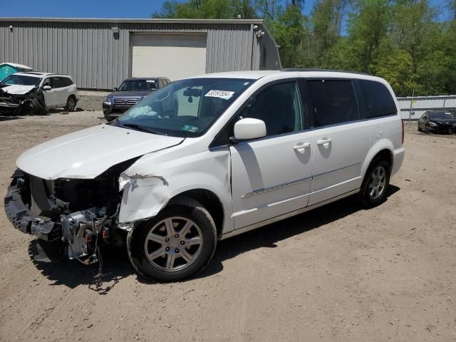 2012 Chrysler Town & Country Touring