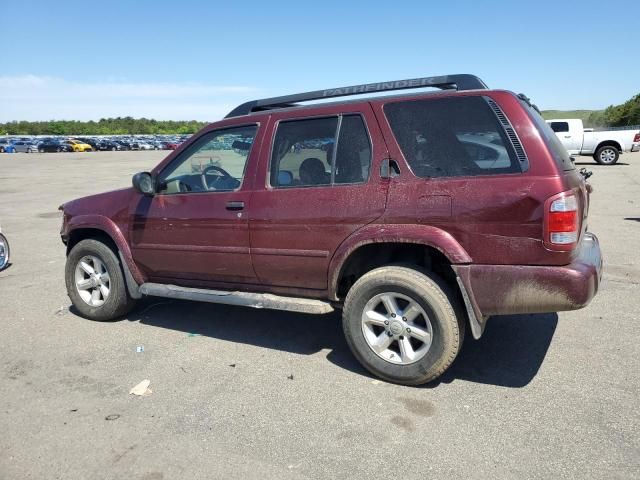 2004 Nissan Pathfinder LE