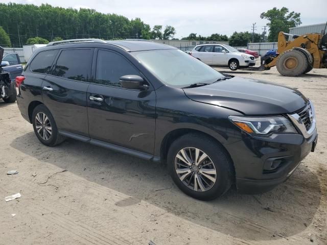 2019 Nissan Pathfinder S