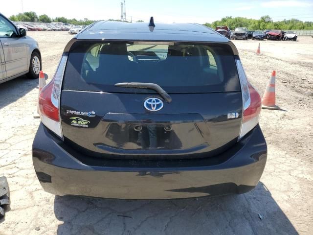 2016 Toyota Prius C