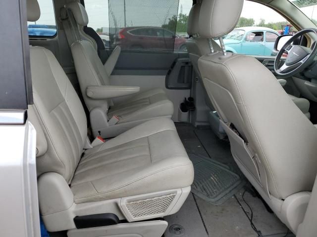 2008 Chrysler Town & Country Touring