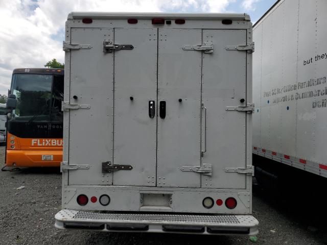 2004 Freightliner Chassis M Line WALK-IN Van