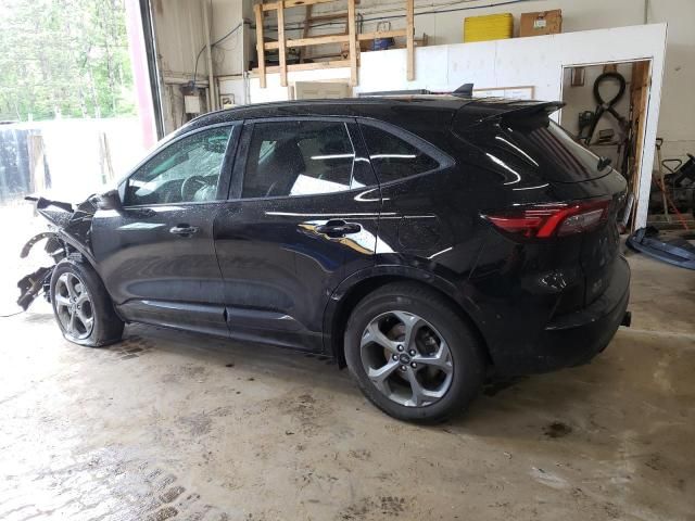 2023 Ford Escape ST Line Plus