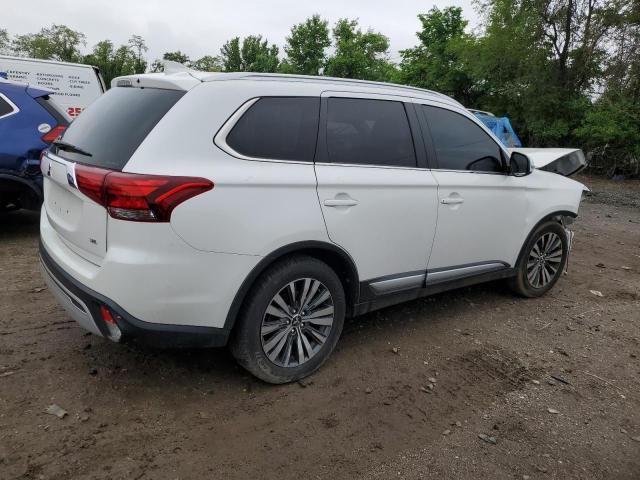 2020 Mitsubishi Outlander SE