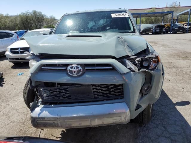 2023 Toyota 4runner SE