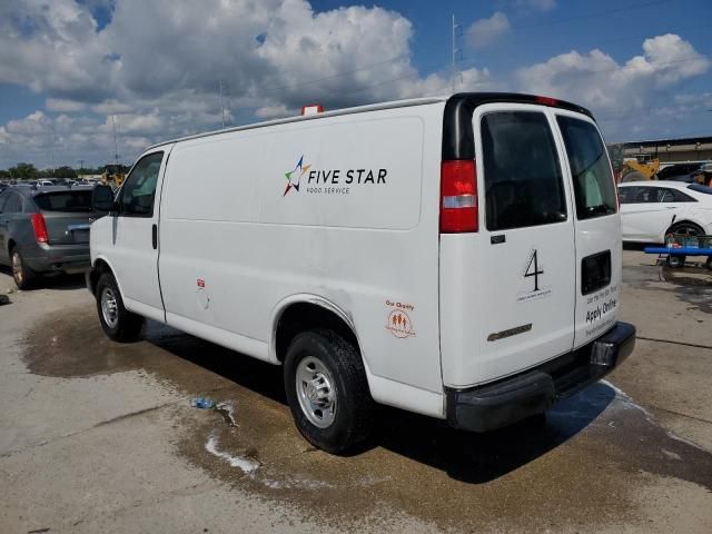 2022 Chevrolet Express G2500