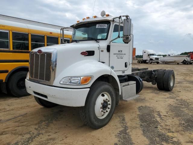 2020 Peterbilt 337