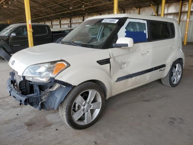 2010 KIA Soul +