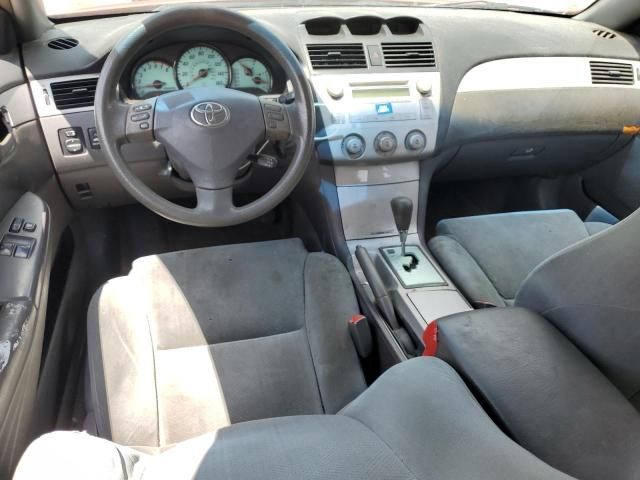 2005 Toyota Camry Solara SE