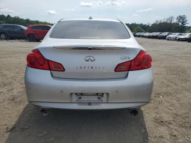 2012 Infiniti G37