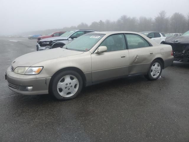 2000 Lexus ES 300