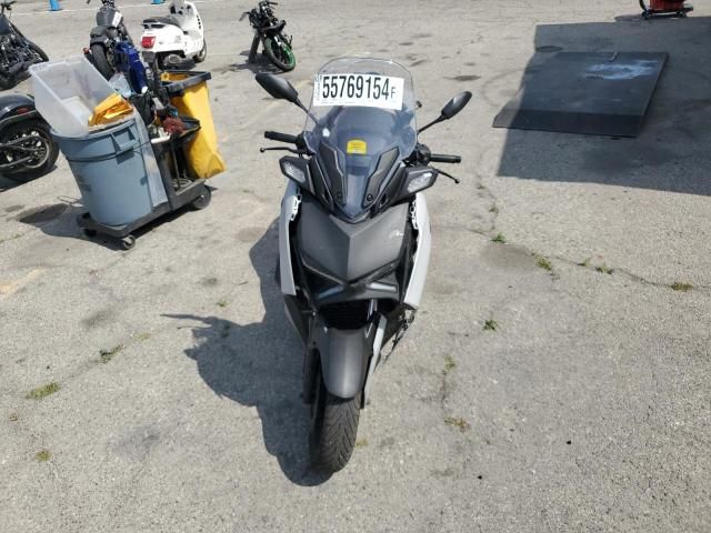 2023 Yamaha CZD300 A