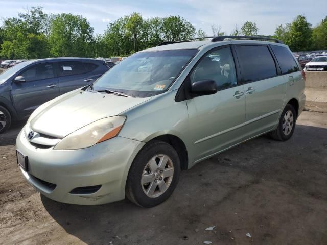 2006 Toyota Sienna CE