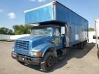 2001 International 4000 4700