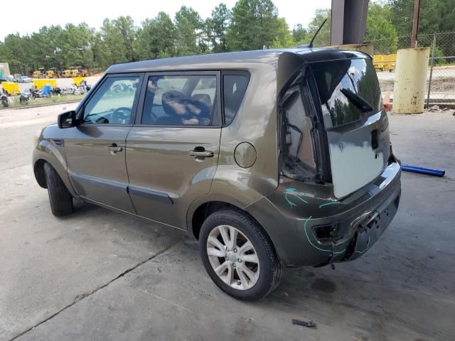 2013 KIA Soul +