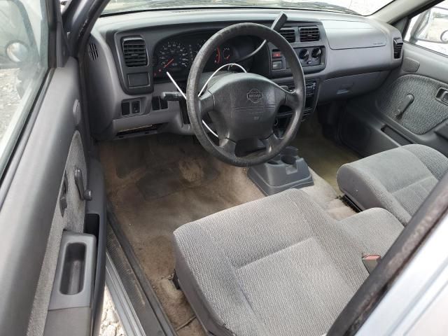 2000 Nissan Frontier King Cab XE