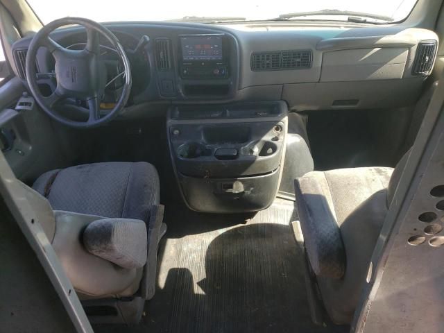 2000 GMC Savana G3500