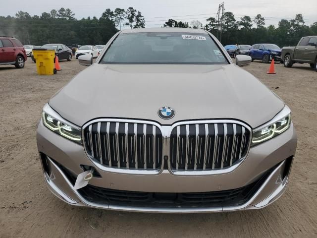 2021 BMW 745XE