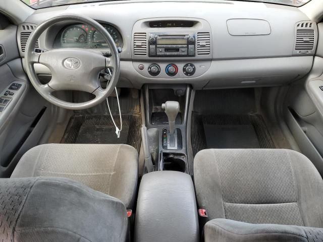 2002 Toyota Camry LE