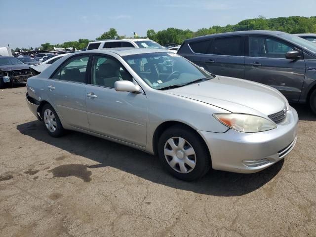 2004 Toyota Camry LE