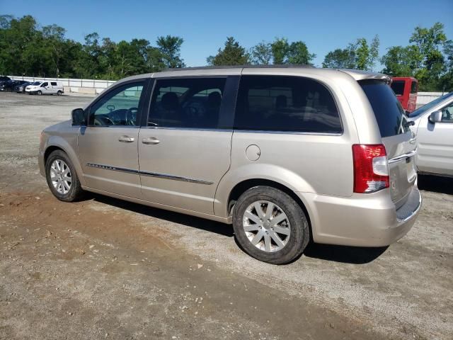 2016 Chrysler Town & Country Touring