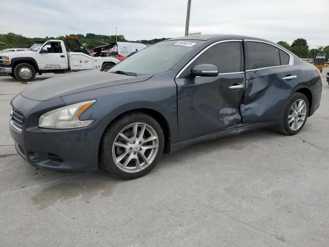 2010 Nissan Maxima S