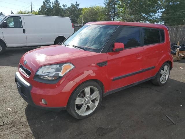 2010 KIA Soul +