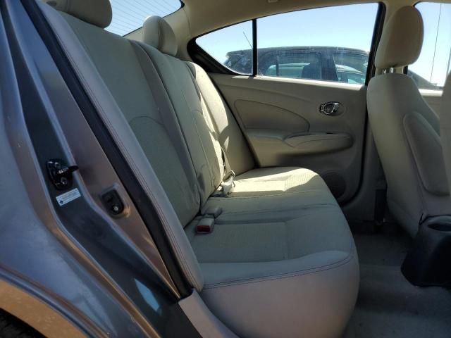 2015 Nissan Versa S