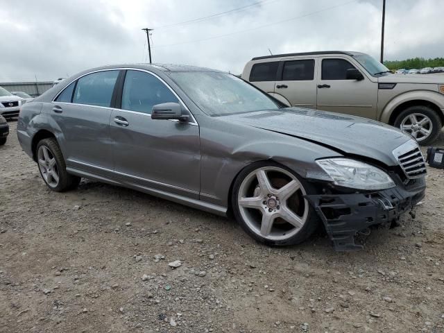 2013 Mercedes-Benz S 550