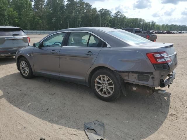 2013 Ford Taurus SE