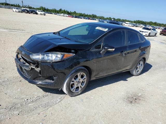 2016 Ford Fiesta SE