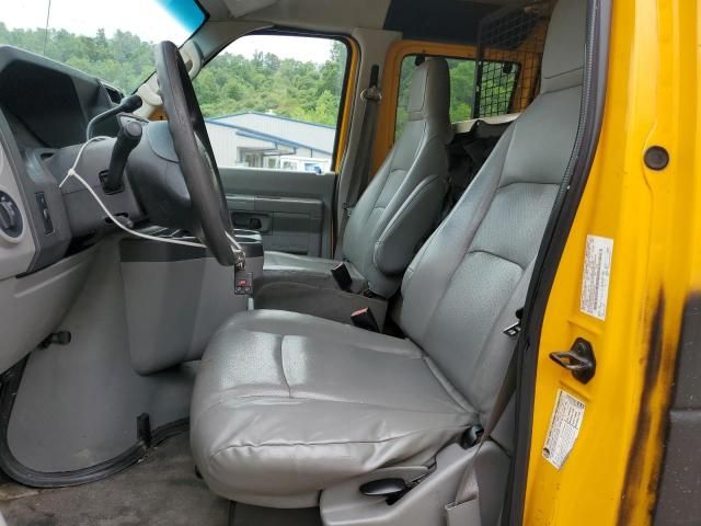 2013 Ford Econoline E250 Van