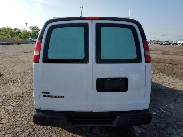 2010 Chevrolet Express G2500