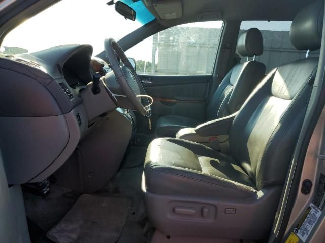 2006 Toyota Sienna XLE