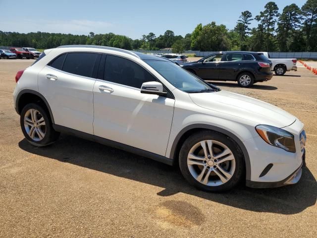 2016 Mercedes-Benz GLA 250