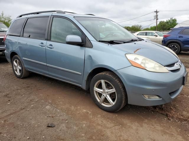 2006 Toyota Sienna XLE