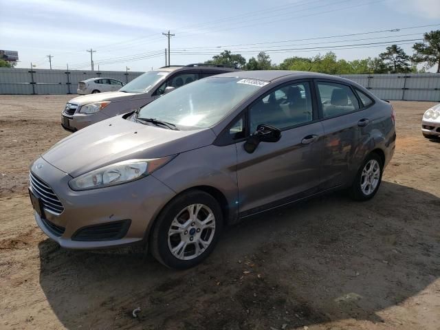 2014 Ford Fiesta SE